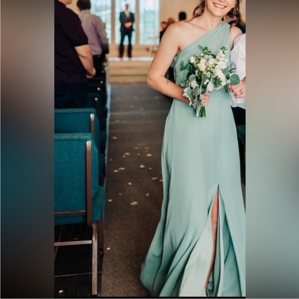 Birdy Grey "Kira" Crepe One-Shoulder Sage Bridesmaid Gown - Size XS (NWOT) - Picture 2 of 3